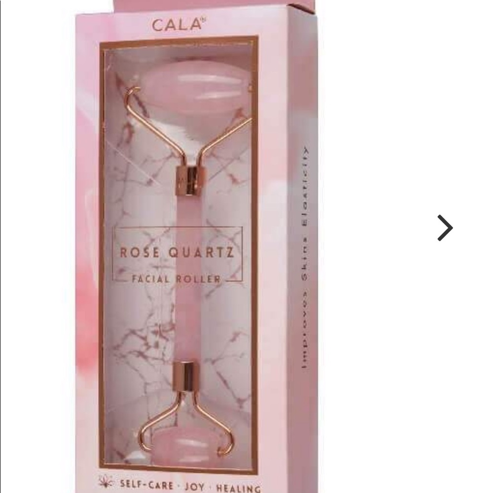 Facial roller